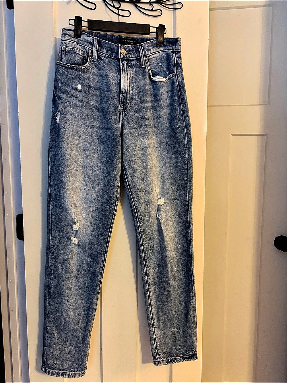 Lucky Brand Drew High Rise Mom Jean Distressed High Rise Blue Waist 27